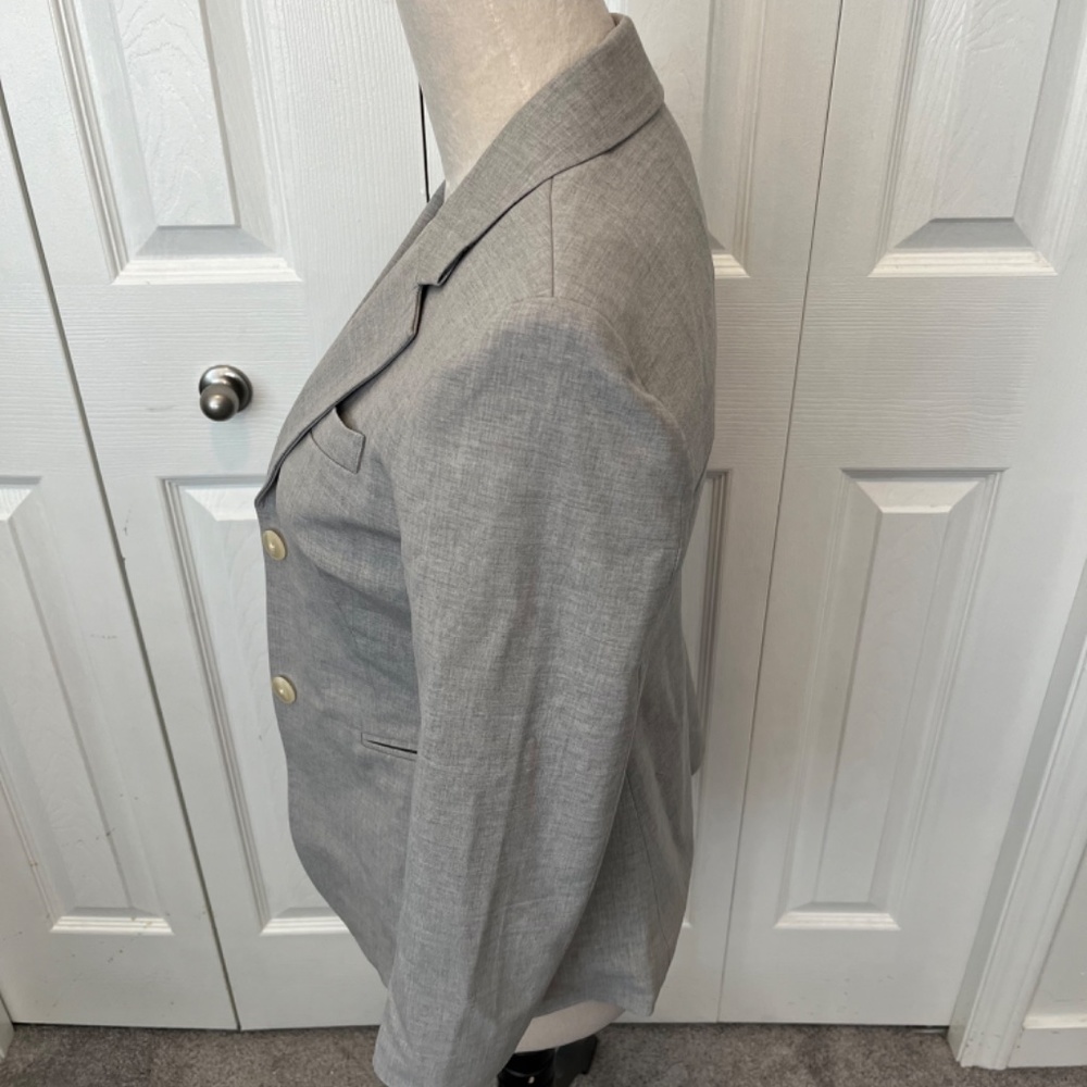 Babaton from Aritizia size 2 wool jacket - Picture 5 of 10